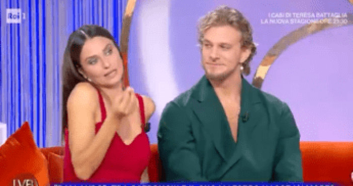 Ballando, Anna Safroncik chiarisce il rapporto con Leonardo Lini: "Normale cercare il contatto con lui, è il mio insegnante"