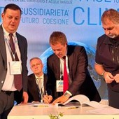 Aubac, Protezione civile, Anbi e Autorità Appennino Settentrionale firmano protocollo su frane e siccità Aubac, Protezione civile, Anbi e Autorità Appennino Settentrionale firmano protocollo su frane e siccità