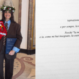 Pino Daniele, la figlia Sofia gli dedica la tesi di laurea: "Custode dei miei sogni" Pino Daniele, la figlia Sofia gli dedica la tesi di laurea: "Custode dei miei sogni"