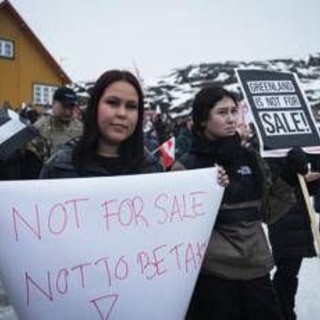 Groenlandia, Trump annuncia dazi: scontro Stati Uniti-Europa