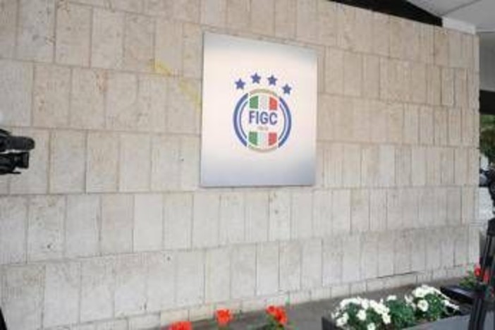 Inchiesta arbitri, ipotesi commissariamento Figc: cosa può succedere