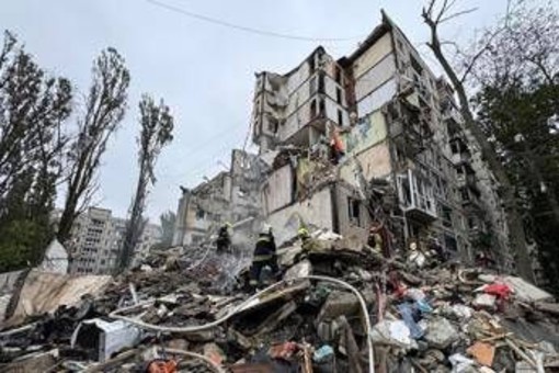 Ucraina, Trump contro Putin: &quot;Attacchi Russia disgustosi, applicherò sanzioni&quot;