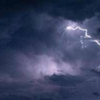 Ondata di maltempo sull'Italia, Natale con allerta rossa domani in Emilia Romagna Ondata di maltempo sull'Italia, Natale con allerta rossa domani in Emilia Romagna