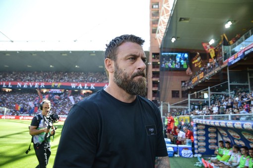 Daniele De Rossi nuovo allenatore del Genoa Daniele De Rossi nuovo allenatore del Genoa