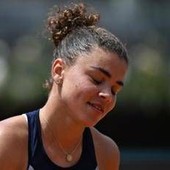 Internazionali, Paolini eliminata: campionessa in carica cade con Mertens