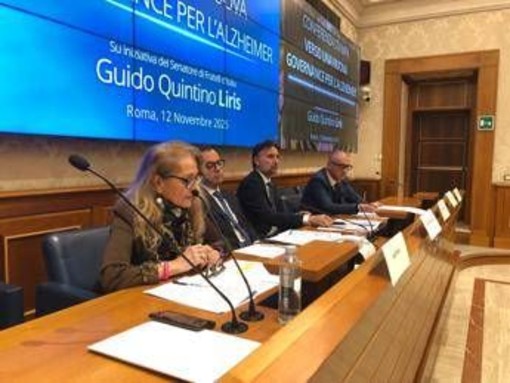 Alzheimer, presentato in Senato progetto per indagine conoscitiva Alzheimer, presentato in Senato progetto per indagine conoscitiva