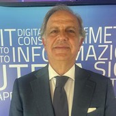 Energia, Moles: "Informazione chiara è strumento tutela consumatori" Energia, Moles: "Informazione chiara è strumento tutela consumatori"