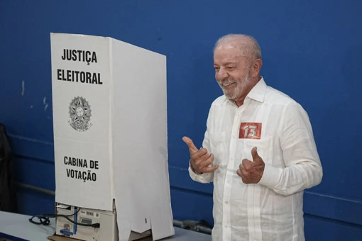 Brasile, Lula vince il ballottaggio ma Flavio Bolsonaro contesta il risultato