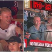 Haaland, altro che Mondiali: va a vedere l'hockey Haaland, altro che Mondiali: va a vedere l'hockey