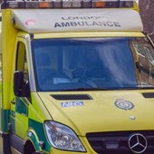 Scontro tra due treni a nord di Londra, soccorsi in azione: si temono vittime e feriti Scontro tra due treni a nord di Londra, soccorsi in azione: si temono vittime e feriti