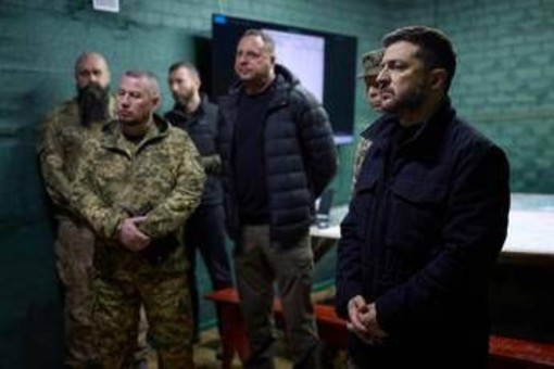 Ucraina, Zelensky nel Donetsk: &quot;Faremo di tutto perché resti ucraino&quot;