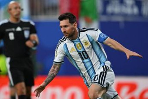 Messi, la tripletta record ai Mondiali e le lacrime: "Giorni difficili" Messi, la tripletta record ai Mondiali e le lacrime: "Giorni difficili"