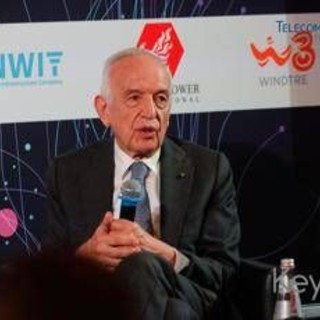 Sarmi (FiberCop): "In primi 2 anni collegato circa 15 mln di unità immobiliari con Ftth" Sarmi (FiberCop): "In primi 2 anni collegato circa 15 mln di unità immobiliari con Ftth"