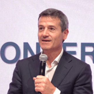 Sostenibilità, presentato progetto di collaborazione Hera-Lamborghini per l'economia circolare Sostenibilità, presentato progetto di collaborazione Hera-Lamborghini per l'economia circolare