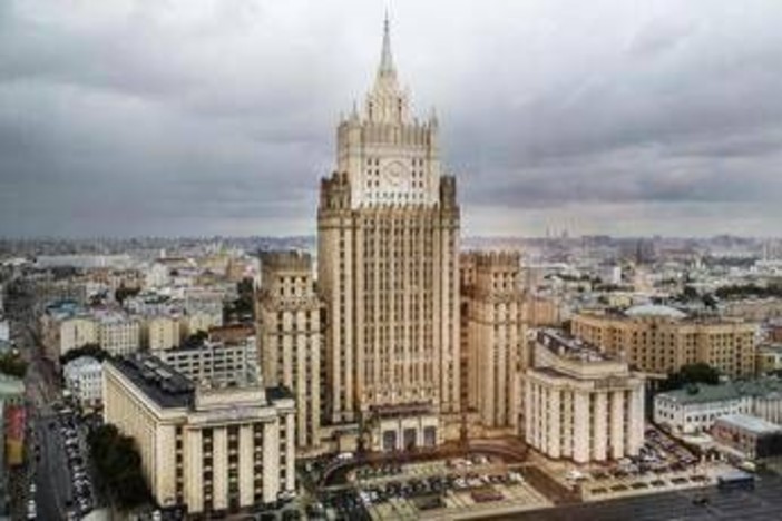 Beni russi congelati, la Germania riapre la partita: 300 miliardi per sostenere l'Ucraina