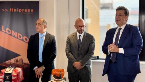 Italpress sbarca a Londra con un corner TV affacciato su Regent Street Italpress sbarca a Londra con un corner TV affacciato su Regent Street