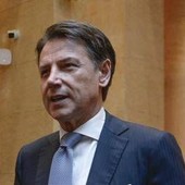 Conte: "Mi dimetto da Commissione Covid, spazzerò via il fango" Conte: "Mi dimetto da Commissione Covid, spazzerò via il fango"