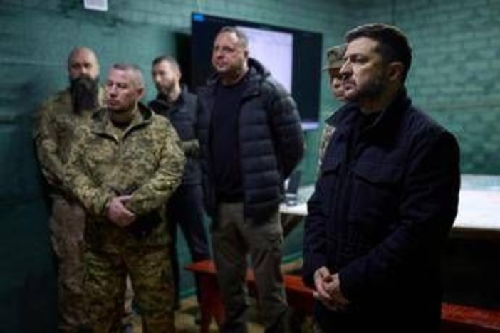 Ucraina, Zelensky nel Donetsk: &quot;Faremo di tutto perché resti ucraino&quot;