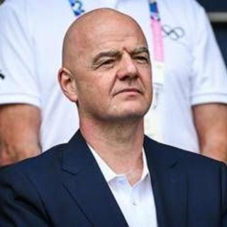 L'Ucraina contro Infantino dopo parole su riammissione Russia in competizioni internazionali: "La guerra è un crimine" L'Ucraina contro Infantino dopo parole su riammissione Russia in competizioni internazionali: "La guerra è un crimine"