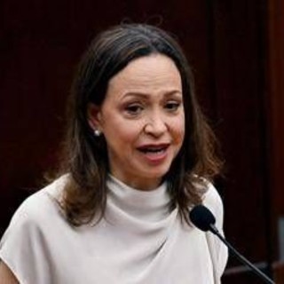 Venezuela, Machado tenta di rientrare nel Paese senza riuscirci Venezuela, Machado tenta di rientrare nel Paese senza riuscirci