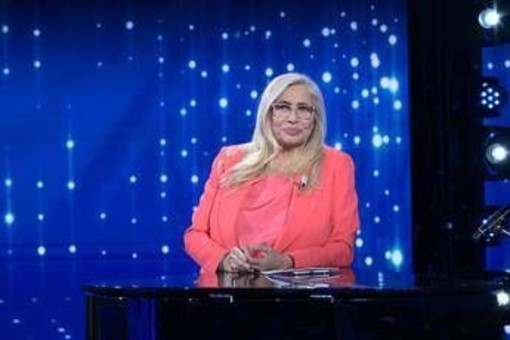 Domenica In, oggi domenica 18 ottobre: Barbara d'Urso ospite di Mara Venier Domenica In, oggi domenica 18 ottobre: Barbara d'Urso ospite di Mara Venier