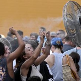 L'afa stringe la morsa sull'Italia, oggi 5 città in massima allerta caldo