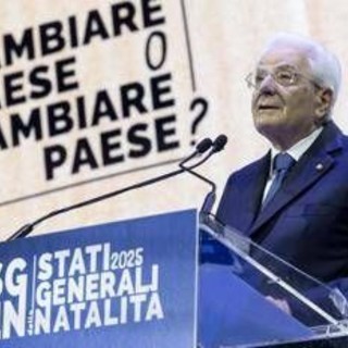 Natalità, Mattarella: "Tema vitale per l'Italia e per l’Europa" Natalità, Mattarella: "Tema vitale per l'Italia e per l’Europa"