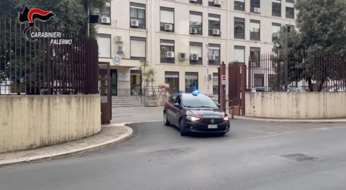 Abusi sessuali sui figli minori, arrestata coppia nel palermitano Abusi sessuali sui figli minori, arrestata coppia nel palermitano