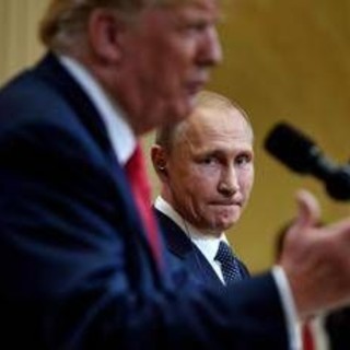 Trump ha abbandonato l'Ucraina? La telefonata con Putin 'spaventa' i leader europei