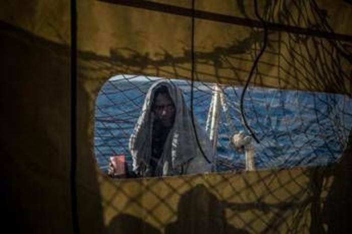 Naufragio nel Mediterraneo, Sea Watch: "Sei migranti dispersi, tre sono bambini"
