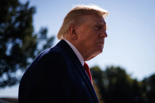Trump “Sia Ucraina che Russia vogliono la fine della guerra, troveremo soluzione” Trump “Sia Ucraina che Russia vogliono la fine della guerra, troveremo soluzione”