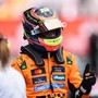 Pole Piastri e prima fila McLaren in Spagna, quinto Hamilton