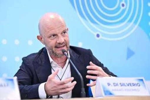 Sanità, Di Silverio (Anaao): "Ssn fermo a 50 anni fa, servono riforma strutturale e più equità territoriale"