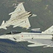 Jet russi violano lo spazio aereo della Lituania, caccia italiani in volo