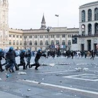 Decreto sicurezza, tutte le misure varate dopo gli scontri: dal fermo preventivo per i minori ai 500 militari a Milano Decreto sicurezza, tutte le misure varate dopo gli scontri: dal fermo preventivo per i minori ai 500 militari a Milano