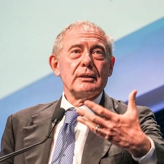 Carburanti, Urso “Al lavoro per prorogare sconti delle compagnie petrolifere”