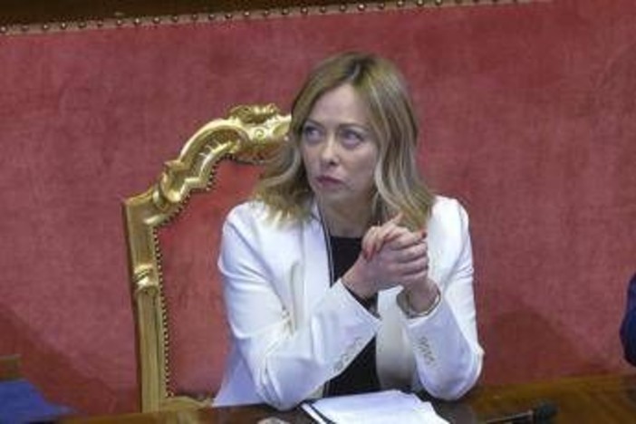 Meloni in Senato: "Tensioni geopolitiche incidono su crescita. Porte aperte a chi vuole collaborare" Meloni in Senato: "Tensioni geopolitiche incidono su crescita. Porte aperte a chi vuole collaborare"