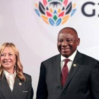 Ucraina, Meloni al G20: "Italia pronta a lavorare con Ue e Usa per pace giusta" Ucraina, Meloni al G20: "Italia pronta a lavorare con Ue e Usa per pace giusta"