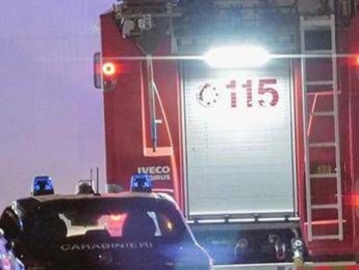 Genova, scontro tra bus e camion in autostrada: un morto e 20 feriti, alcuni gravi Genova, scontro tra bus e camion in autostrada: un morto e 20 feriti, alcuni gravi