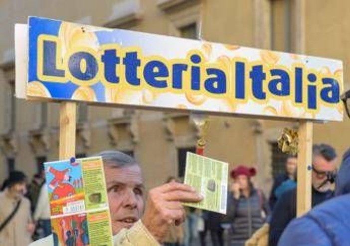 Lotteria Italia 2026, l'elenco di tutti i biglietti vincenti con tutti i premi Lotteria Italia 2026, l'elenco di tutti i biglietti vincenti con tutti i premi