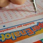 Superenalotto, numeri combinazione vincente oggi 19 febbraio Superenalotto, numeri combinazione vincente oggi 19 febbraio
