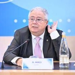 Liste d'attesa in sanità, Magi (Sumai): "Più medici specialisti sul territorio e rafforzare Case comunità" Liste d'attesa in sanità, Magi (Sumai): "Più medici specialisti sul territorio e rafforzare Case comunità"